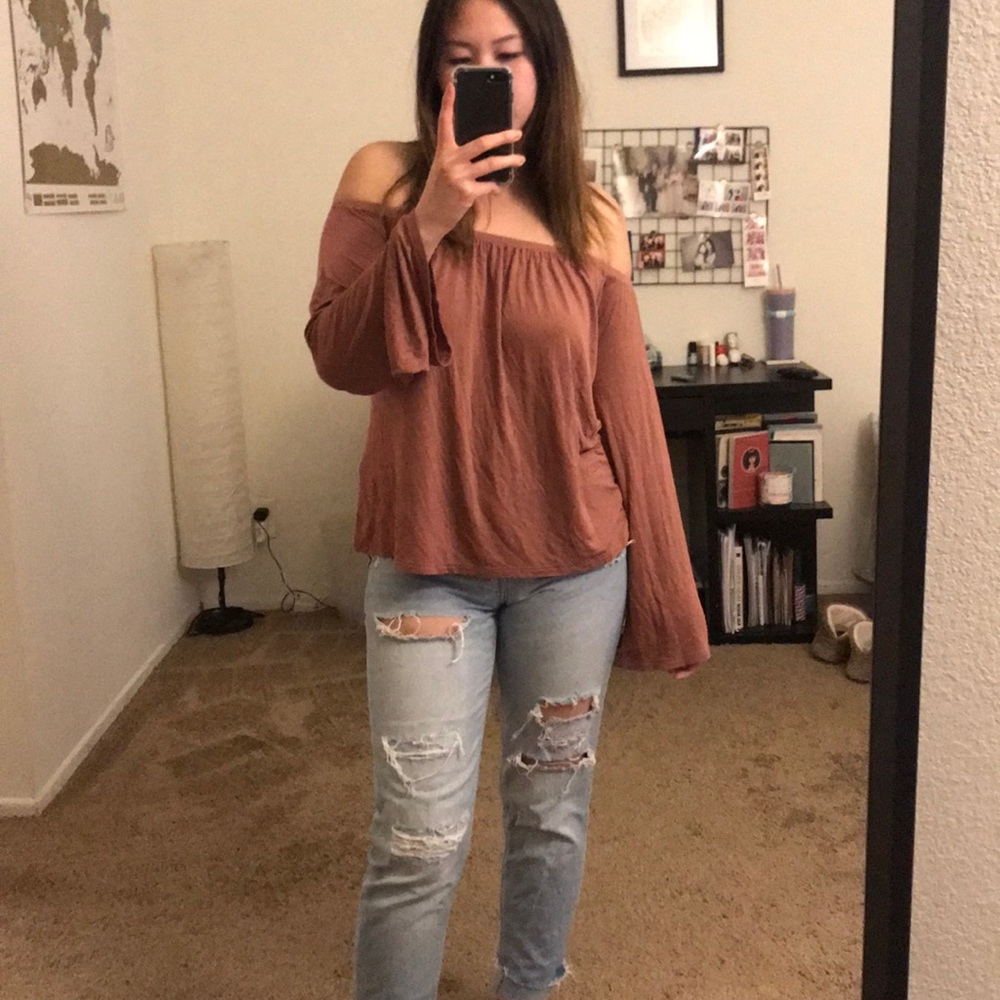 Off the shoulder pink long sleeve top